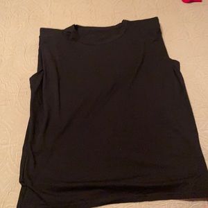 Black shoulder pad tank